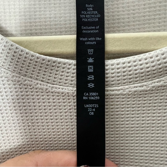 Lululemon Mens Cream Textured Crewneck Long Sleeve Pullover Shirt Size Med 18 - Picture 7 of 11